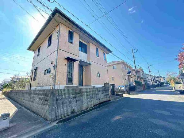 龍ケ崎市中根台５丁目　中古戸建ての外観|外観ですご予約を頂ければ、『平日』はもちろん『早朝』や『夜間』もご見学可能です♪お気軽にお申し付けください♪