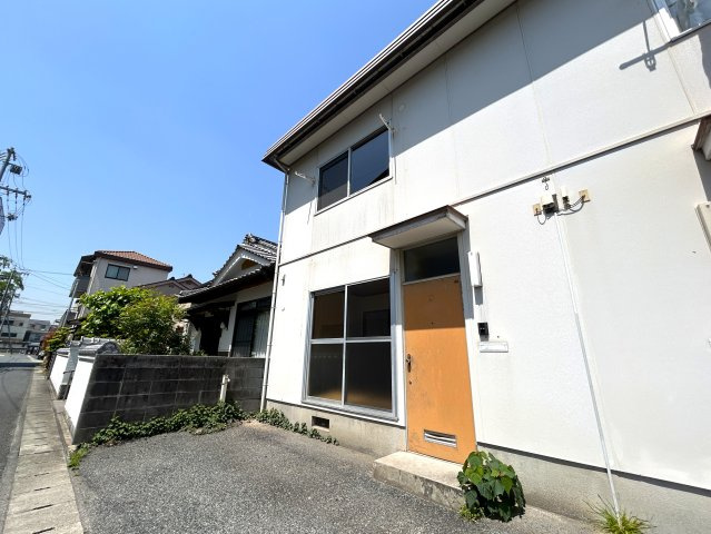 真田アパート