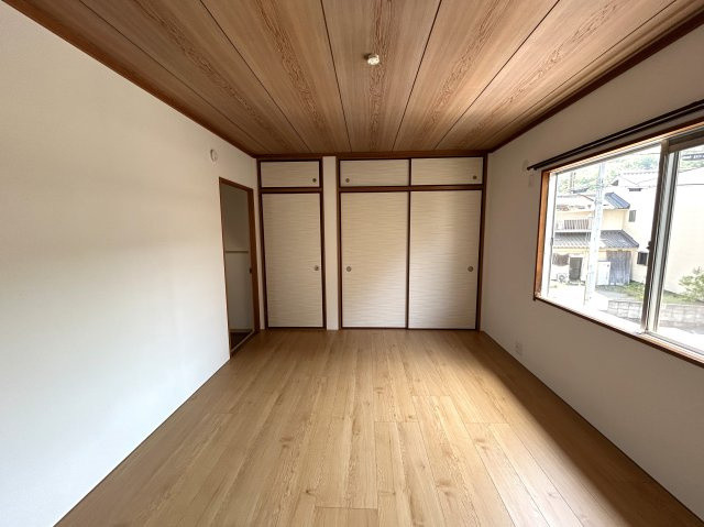 真田アパートの子供部屋