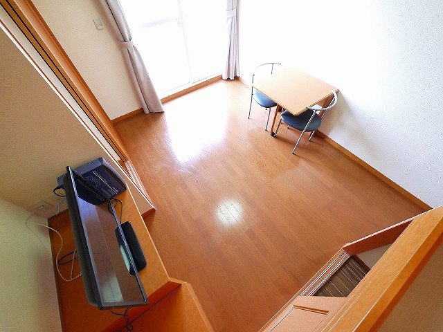 レオパレスアスカの居間・リビング|使いやすい居間です