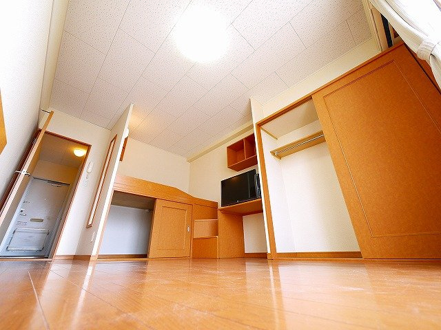 レオパレスアスカの居間・リビング|ゆったりとした居間です