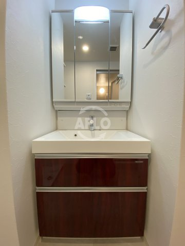 ディームス福島の独立洗面台|ディームス福島（旧名：プレジオ福島リバーガーデン）　独立洗面台