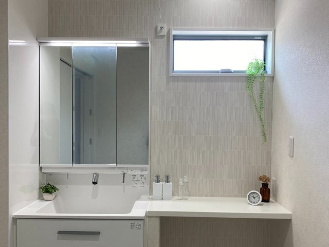 西福原8丁目新築未入居一戸建の独立洗面台