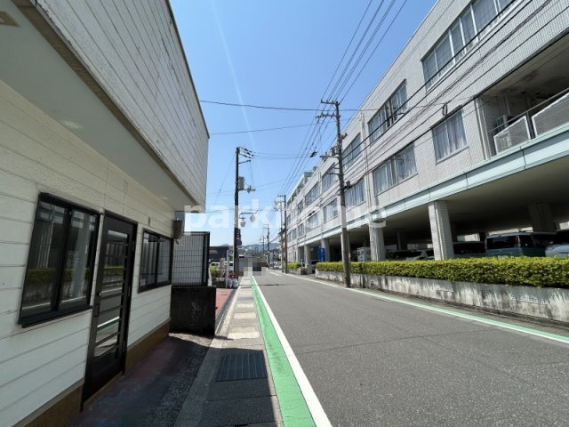 須崎O店舗のその他|前面道路
