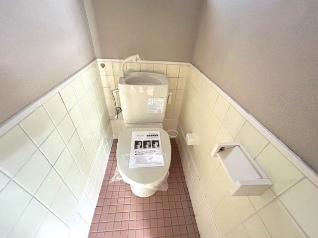 須崎O店舗のトイレ|簡易水栓トイレ