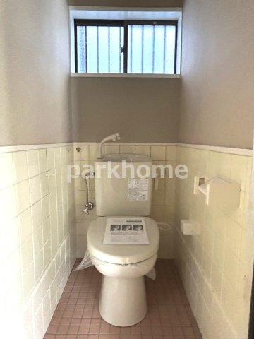 須崎O店舗のトイレ|簡易水栓トイレ