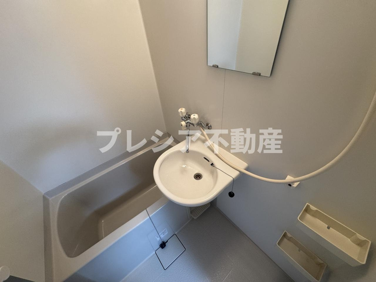 櫻井ビルの浴室