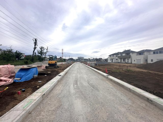ふじみ野市大井中央１丁目の売地の前面道路含む現地写真|分譲地内開発道路は幅員6mで開放的♪