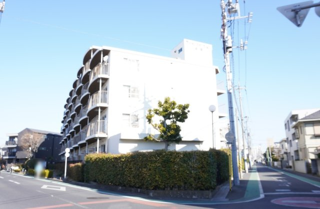 ライオンズマンション谷塚の外観