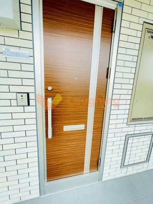 【エントランス】 | メゾンシュクレ | ゆとりのあるエントランスです