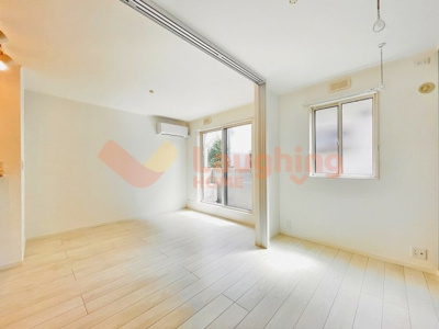 【内装】 | メゾンシュクレ | 明るい色調の室内です