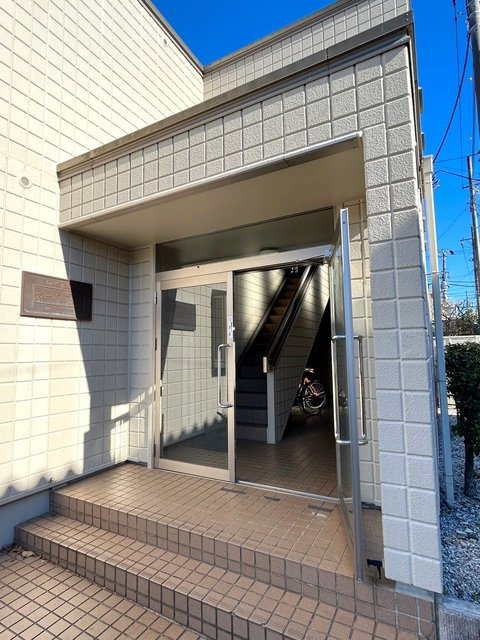 オークヴィラのエントランス
