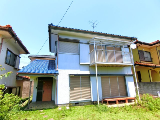 鶴ヶ里貸家A（ツルガサトカシヤ）