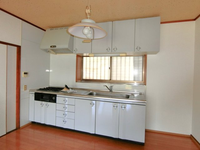 鶴ヶ里貸家A（ツルガサトカシヤ）のキッチン