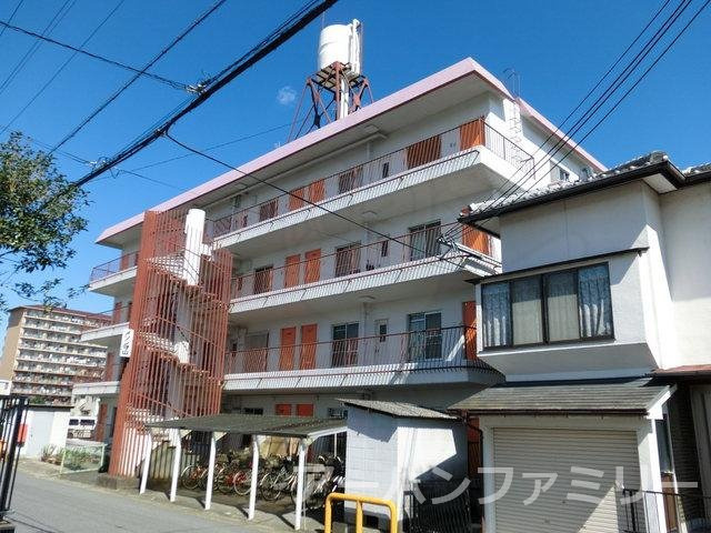 メゾン守山の外観