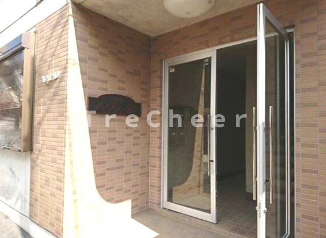 ハウス松のエントランス