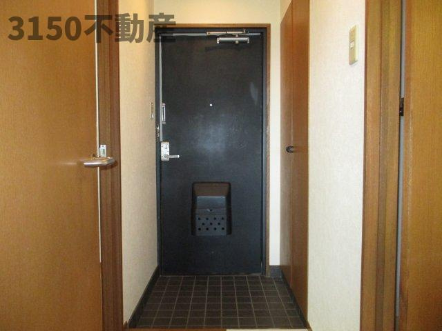 アクセス11の玄関