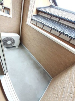 【バルコニー】 | カーサ　アリス | 外からの目が気にならないバルコニーで洗濯物が干せます