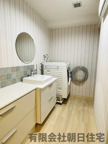 【独立洗面台】 | フォレストコート春日町9F | 使いやすい独立洗面台です