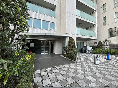 【エントランス】 | リストレジデンス西日暮里弐番館