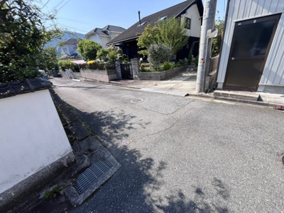 【前面道路含む現地写真】 | 三田市小野　戸建