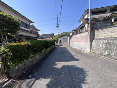 【前面道路含む現地写真】 | 三田市小野　戸建