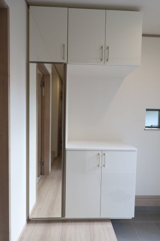 《仲介手数料無料》浦和区瀬ヶ崎１丁目33-3(全1戸)新築一戸建てハートフルタウンの玄関|撮影日 2025年11月14日 14:15 晴れ