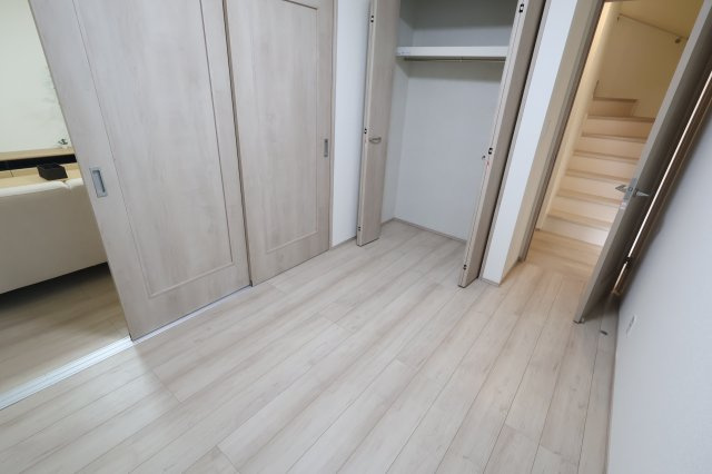 《仲介手数料無料》浦和区瀬ヶ崎１丁目33-3(全1戸)新築一戸建てハートフルタウンの洋室|撮影日 2025年11月14日 14:15 晴れ