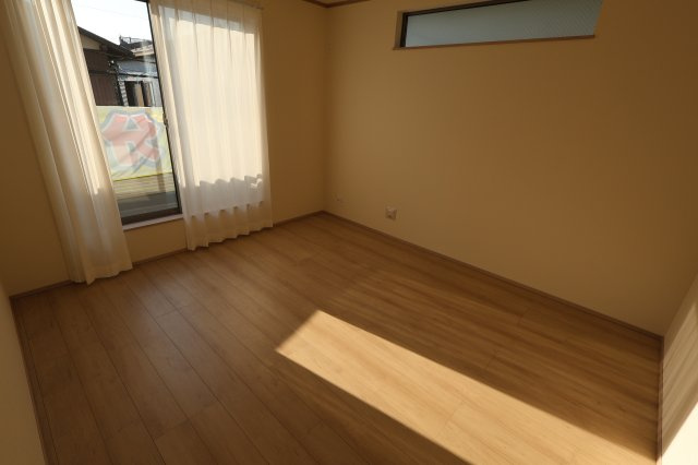 《仲介手数料無料》浦和区瀬ヶ崎１丁目33-3(全1戸)新築一戸建てハートフルタウンの洋室|撮影日 2025年11月14日 14:15 晴れ