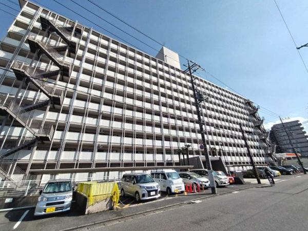 根岸ハイツ２号棟の画像