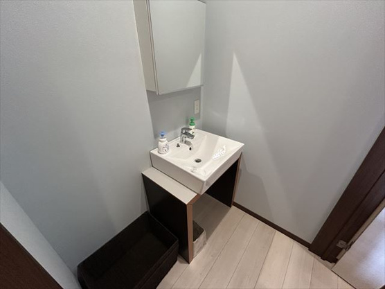 【独立洗面台】 | 東興別荘地　売りペンション