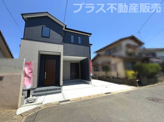 【外観】 | 現地写真。プラス不動産販売なら、現場の全ての棟をまとめてご見学頂けます。