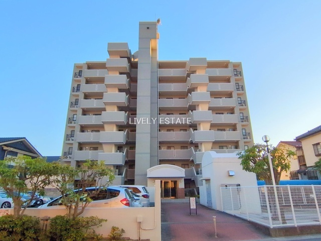 カルム谷塚の外観