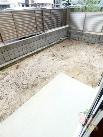 ロングマレ伊福町の庭