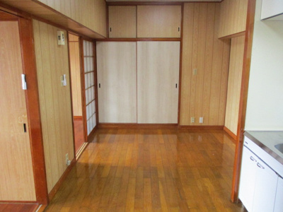 【居間・リビング】 | 新地マンション