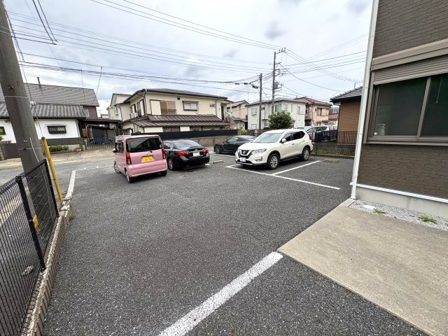 エスポワールの駐車場