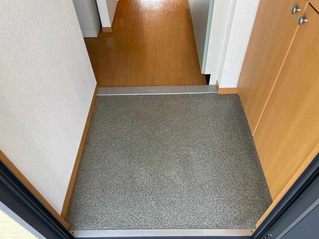 サンガーデン花水木　Ｂの玄関|※写真は202のもの