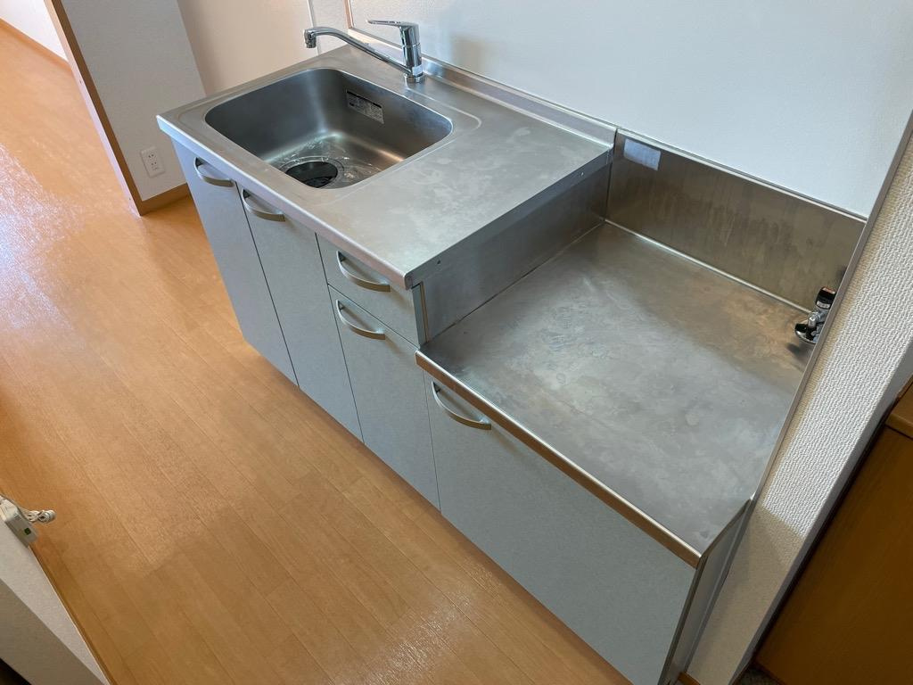 サンガーデン花水木　Ｂのキッチン|※写真は202のもの