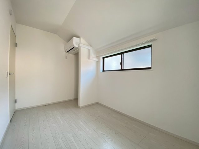 【洋室】 | 洋室③☆