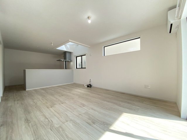 【居間・リビング】