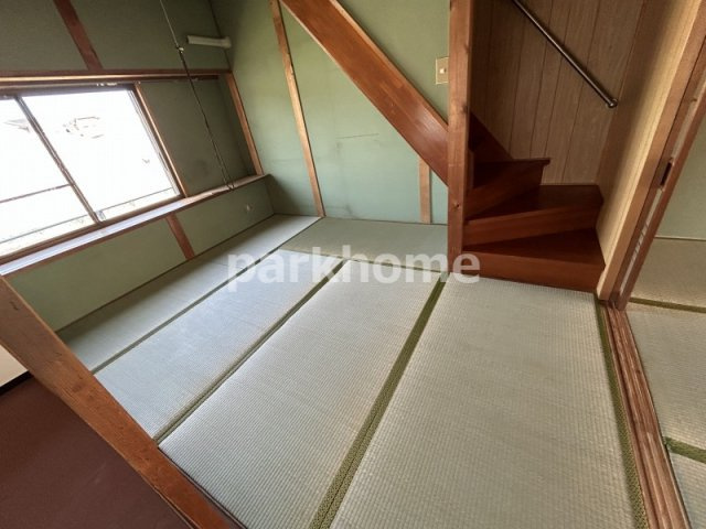 土佐市高岡町乙N貸家の和室