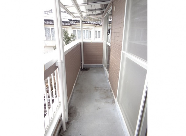 末田アパートのバルコニー