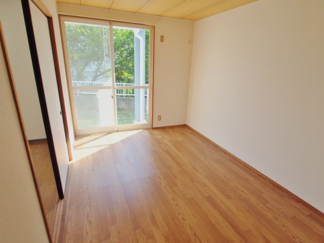 末田アパートの子供部屋