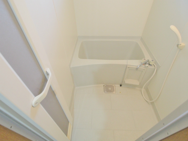 末田アパートの浴室