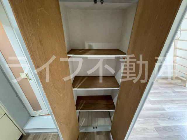 レオパレス若草の収納