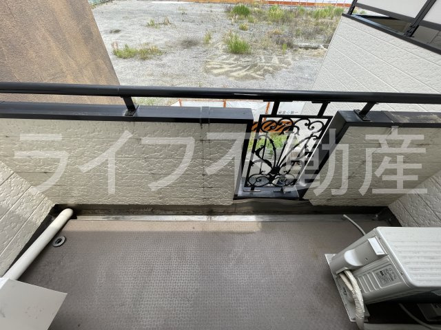 レオパレス若草のバルコニー