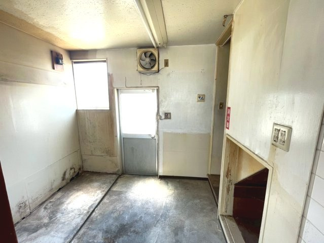 イタクラ店舗の内装