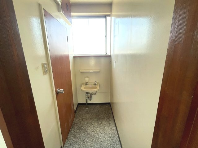 イタクラ店舗の洗面所