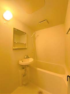 アザレアハイツ葉山の浴室|お風呂で日々の疲れを落としましょう