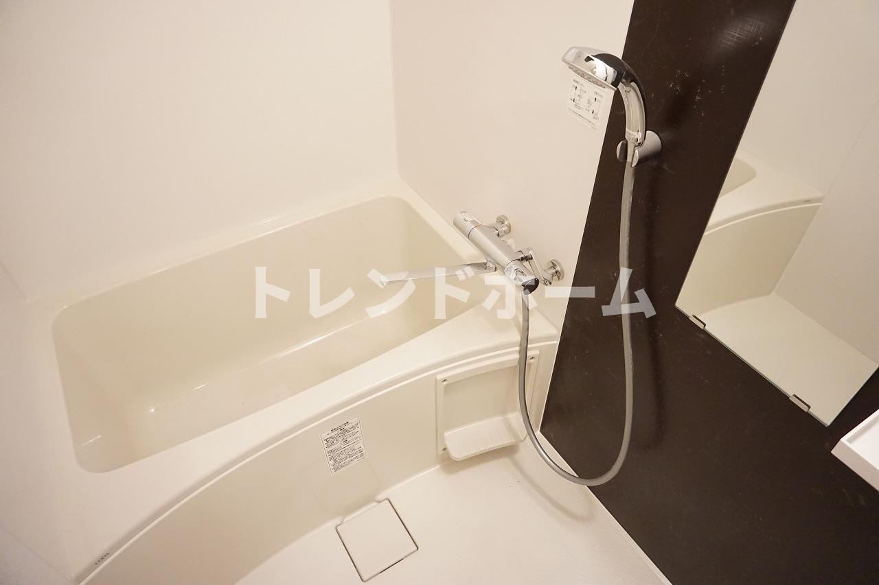 フォーリアライズ南堀江ヴィータの浴室|選べる家電プランあり！！